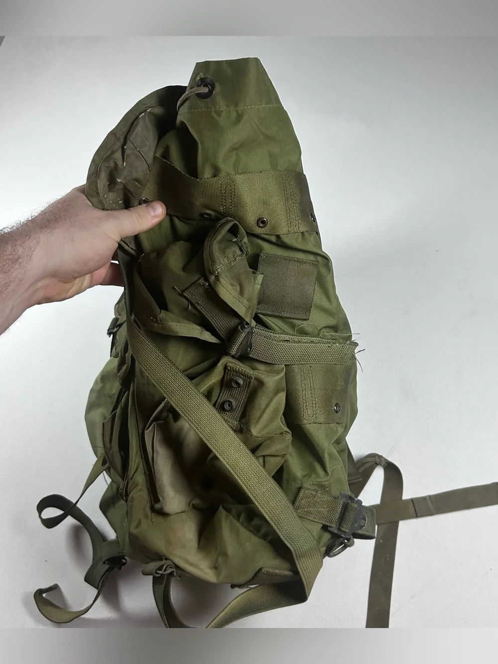 Gibraltar Industries LC-1 Medium Nylon Field Pack /w Back Straps All Functioning